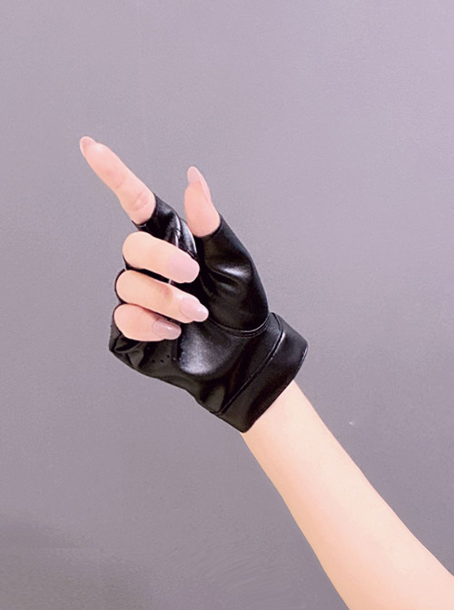 Heart Shape Hollow Out PU Leather Punk Lolita Half Finger Gloves