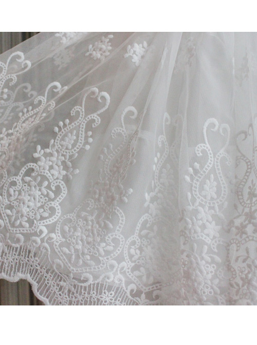 The Poetry Of Roses Series White Daily Lace Yarn Skirt Embroidered Classic Lolita Long Petticoat