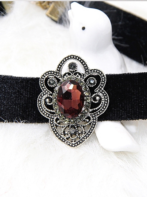 Black Pleuche Retro Gothic Lolita Necklace