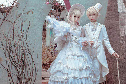 Lolita Fashion