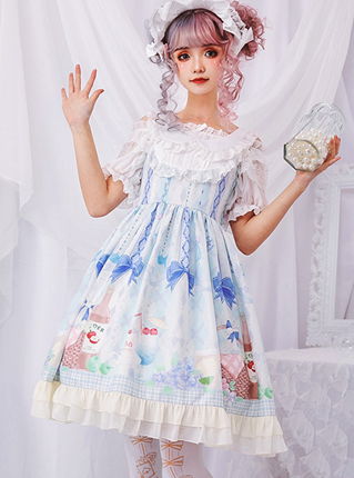 Lolita dress