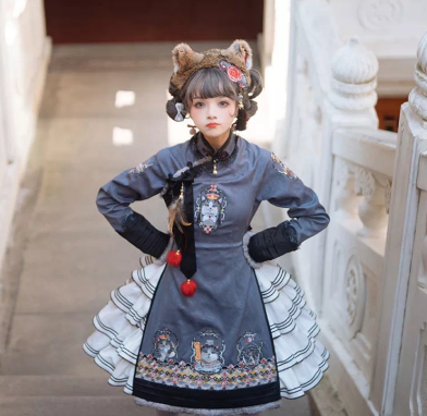 custom Lolita dresses